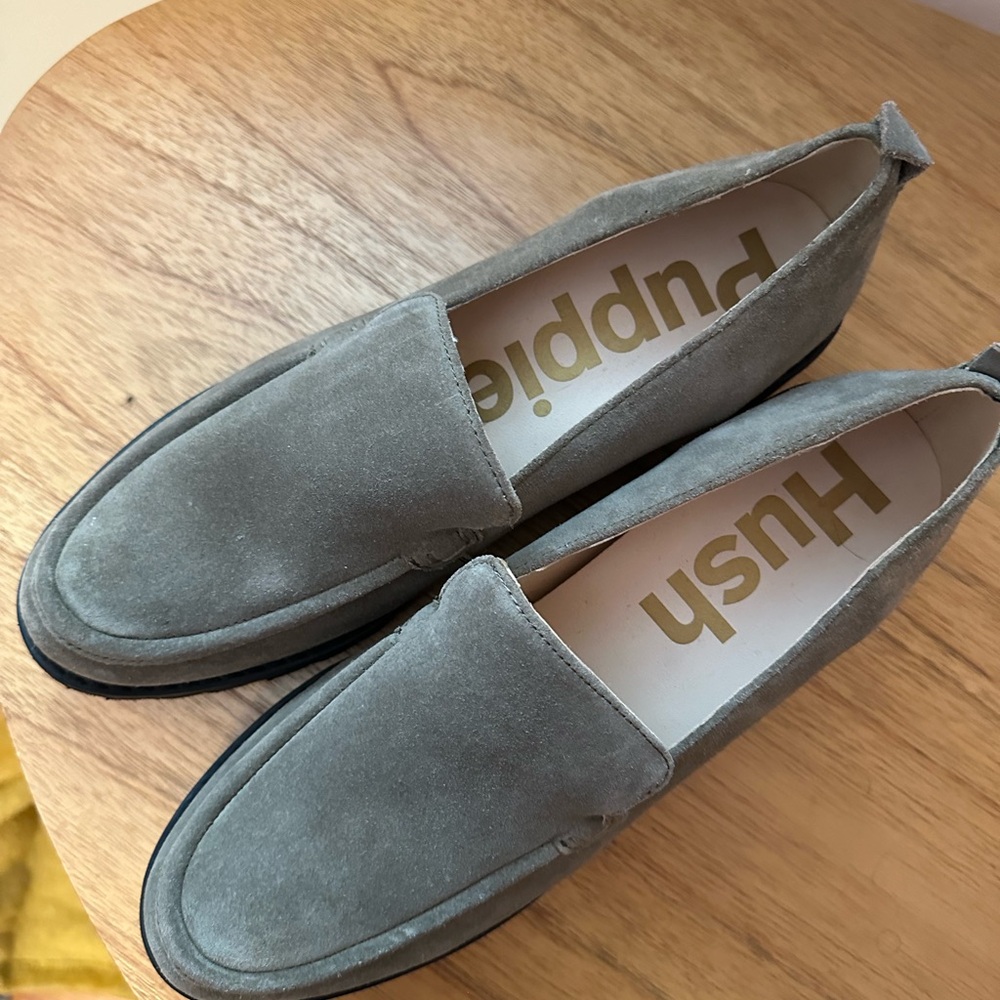 Hush Puppies Olive Suede Loafers Women size 10 - Picture 2 of 3